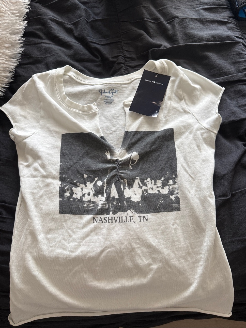 Brandy Melville New with Tags Shirt